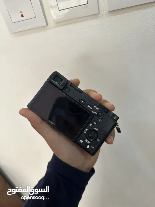 Sony Alpha a6400 Mirrorless 16-50mm Lens & Sony FE 50mm F1.8 Lens