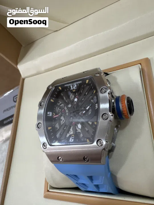 ساعة كوارتز للرجال بتصميم باجاني، موديل VH65.