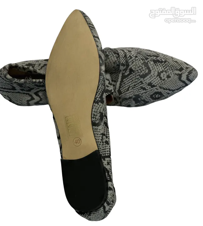حذاء جلد حية اصلي جديد غير ملبوس ماركة A Piedi  A Piedi genuine snakeskin تمً شراؤه ولم يلبس نهائي