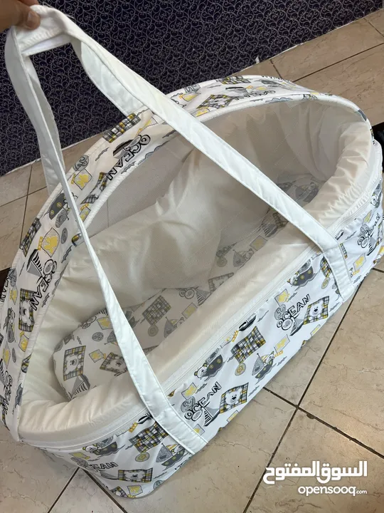Baby sleeping comfort bed with net 4 kwd only