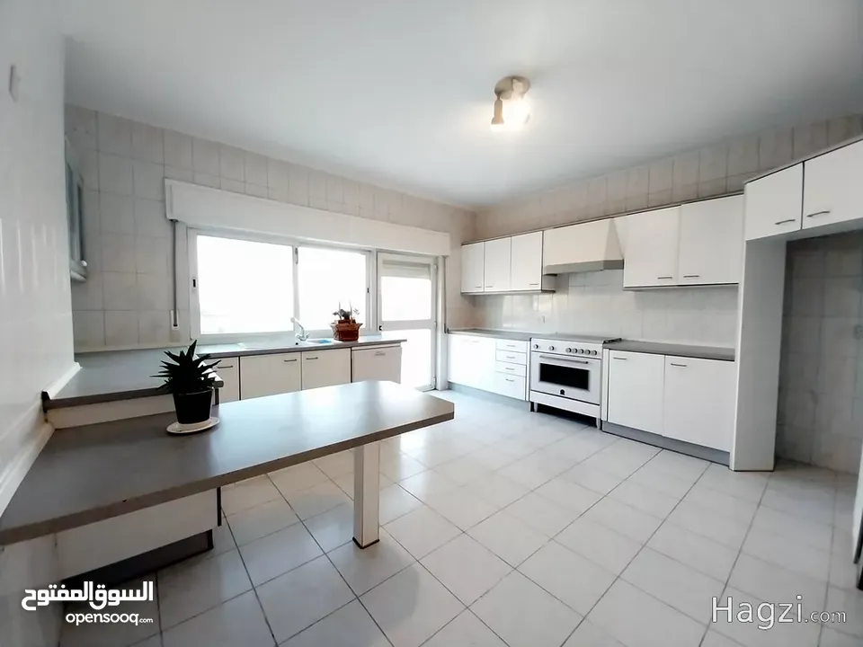 شقة للايجار في منطقة عبدون  ( Property 32364 ) سنوي فقط