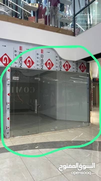 محل للايجار / الكراون مول شارع وداد ناصر الدين 27 متر على الشارع تقريبا