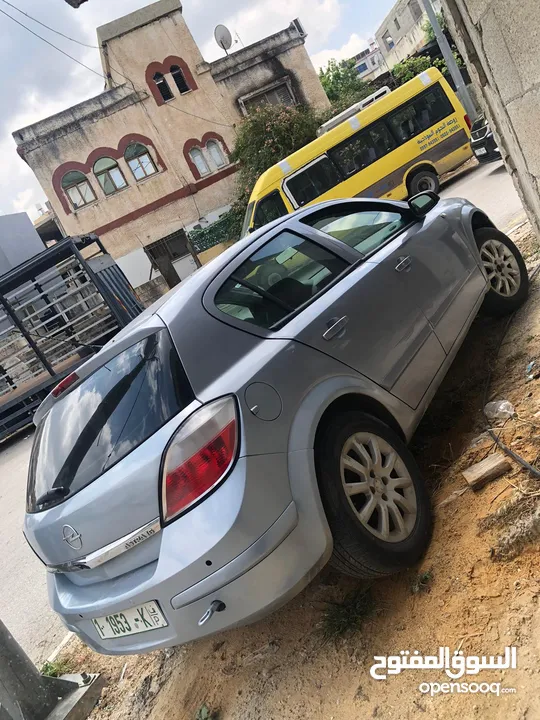اوبل استرا 2006  بحاله جيدة جدا