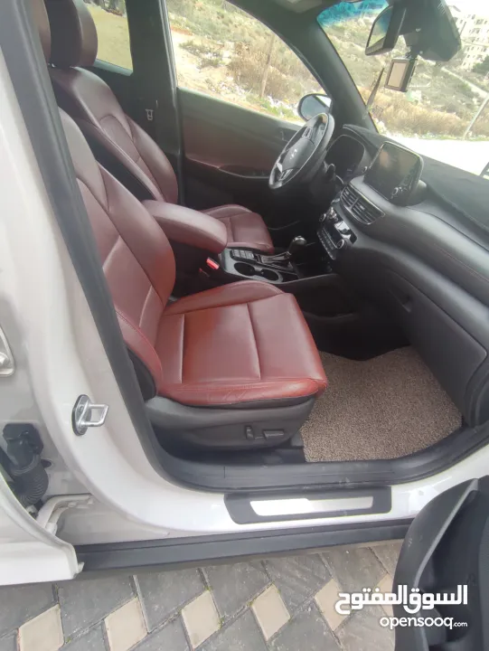 هونداي توسان بنزين فل مسكر اضافات دفع رباعي جيب بالكرتونة قطارة بالمصروف