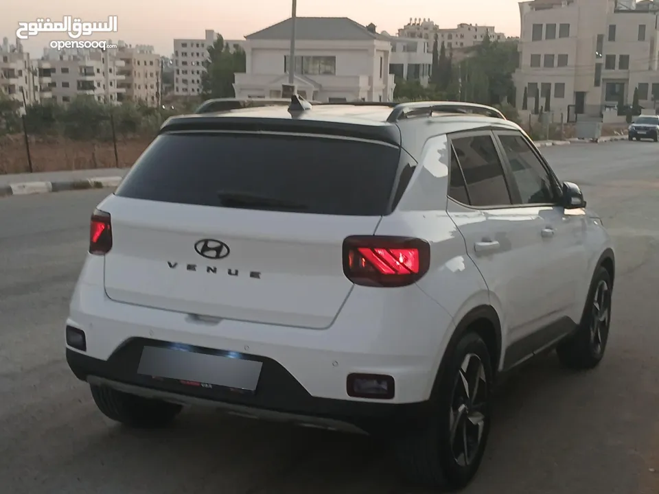 هونداي فينيو فل كامل اضافات للبيع بسعر حرق ع الكاش دهان شركة
