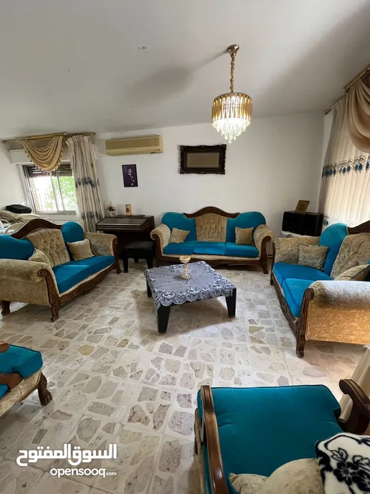 فيلا للبيع في ارقى مناطق عبدون من المالك مباشرة