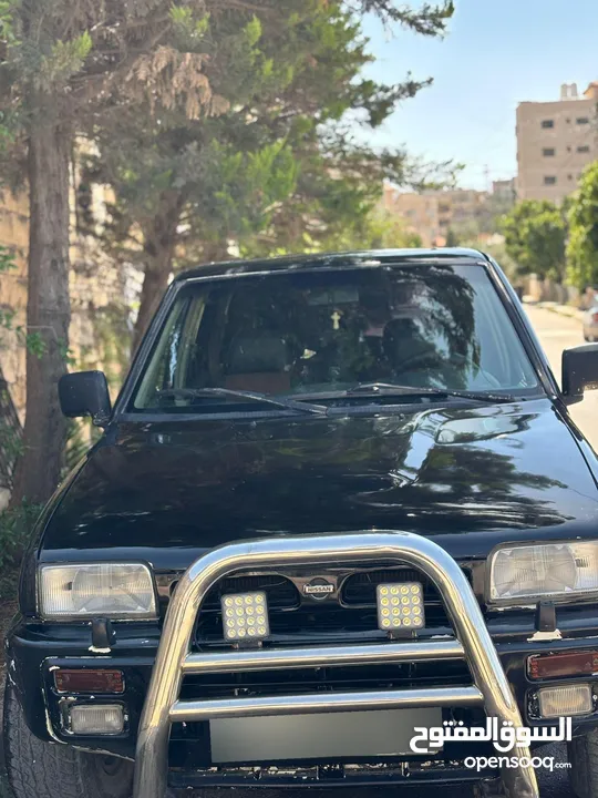 جيب نيسان تيرانو موديل 1995