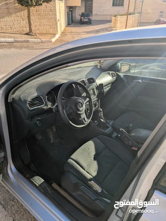 سيارة جولف 2011 جير عادي للبيع كاش فقطططط