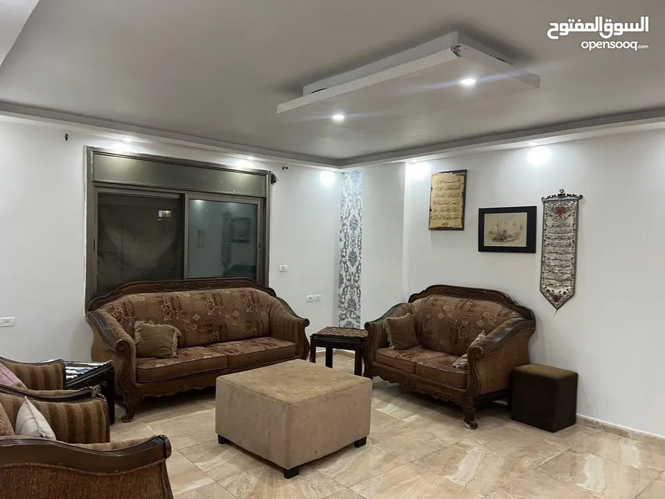 شقه مفروشه للايجار في الارسال قرب مفروشات الرونق لموظفين