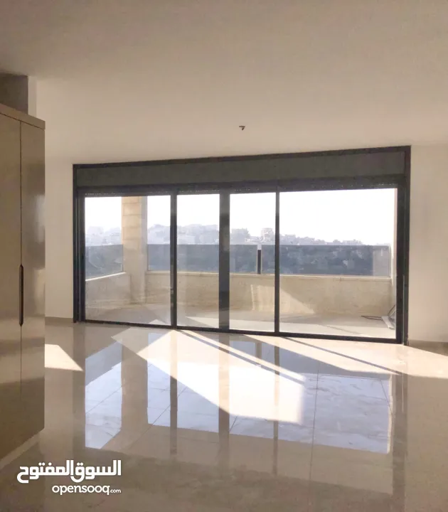 شقة للبيع خلف منتدى شارك الشبابي