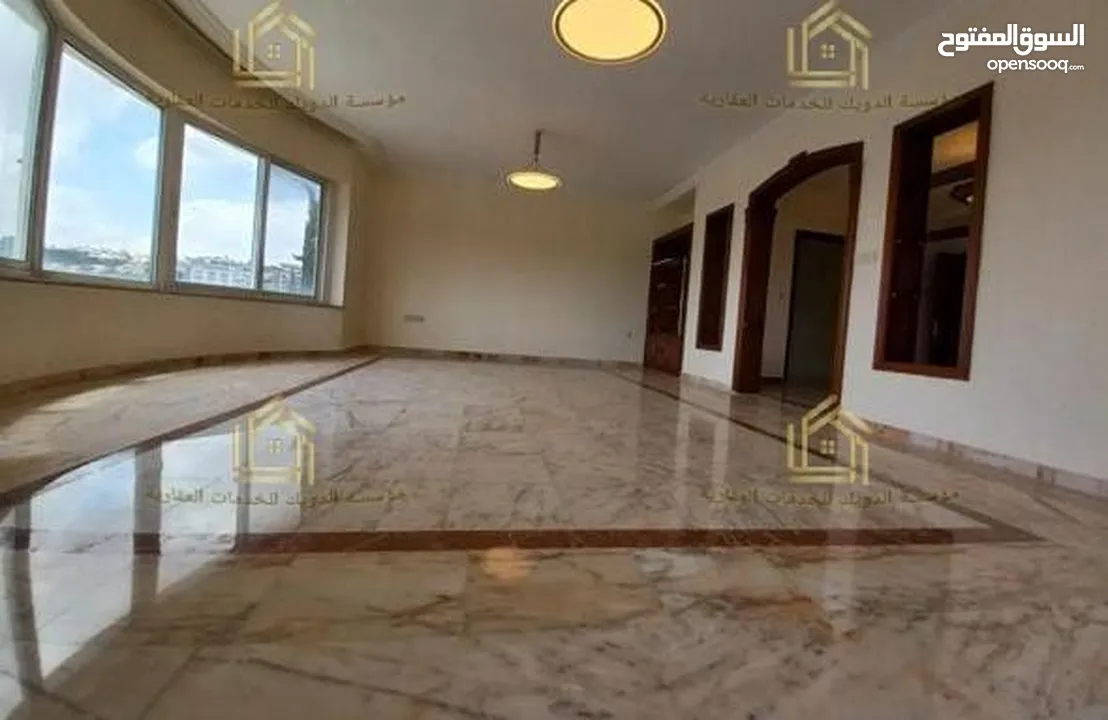 شقة طابقية - خلدا - 4نوم 2 ماستر - 365م - عروضنا غير..