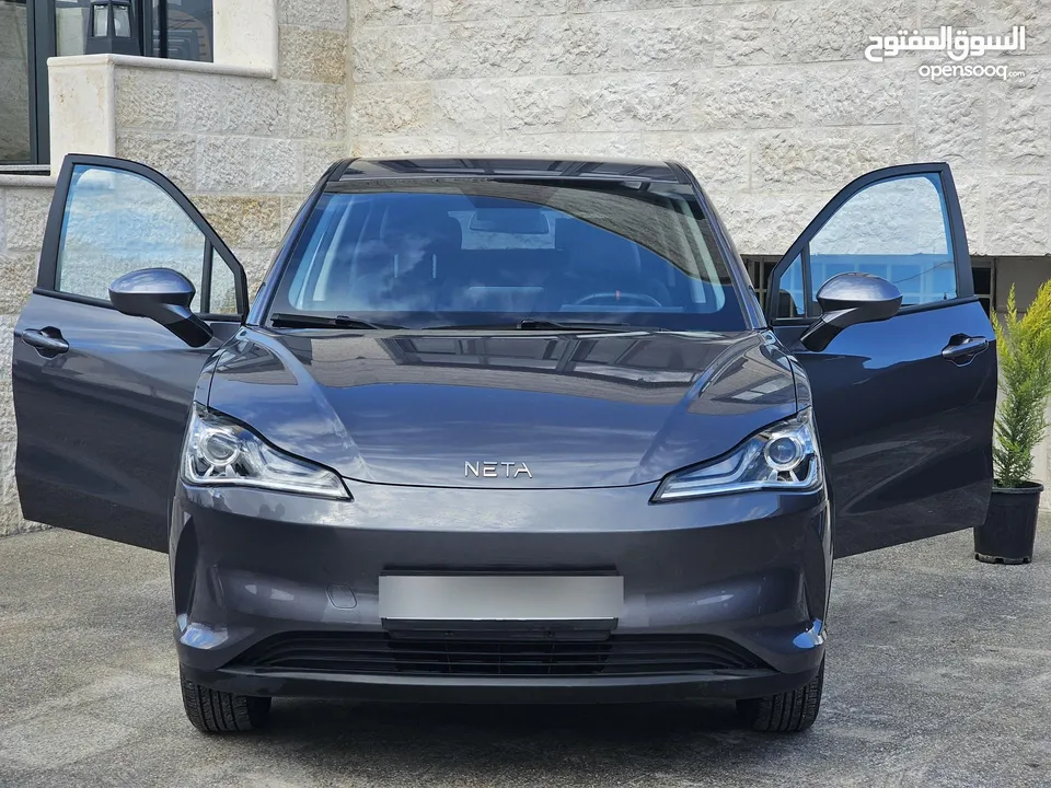 نيتا  V موديل 2021  البطارية الكبيرة . فحص كامل . ممشى قليل . حرة جديد  Neta V 2021