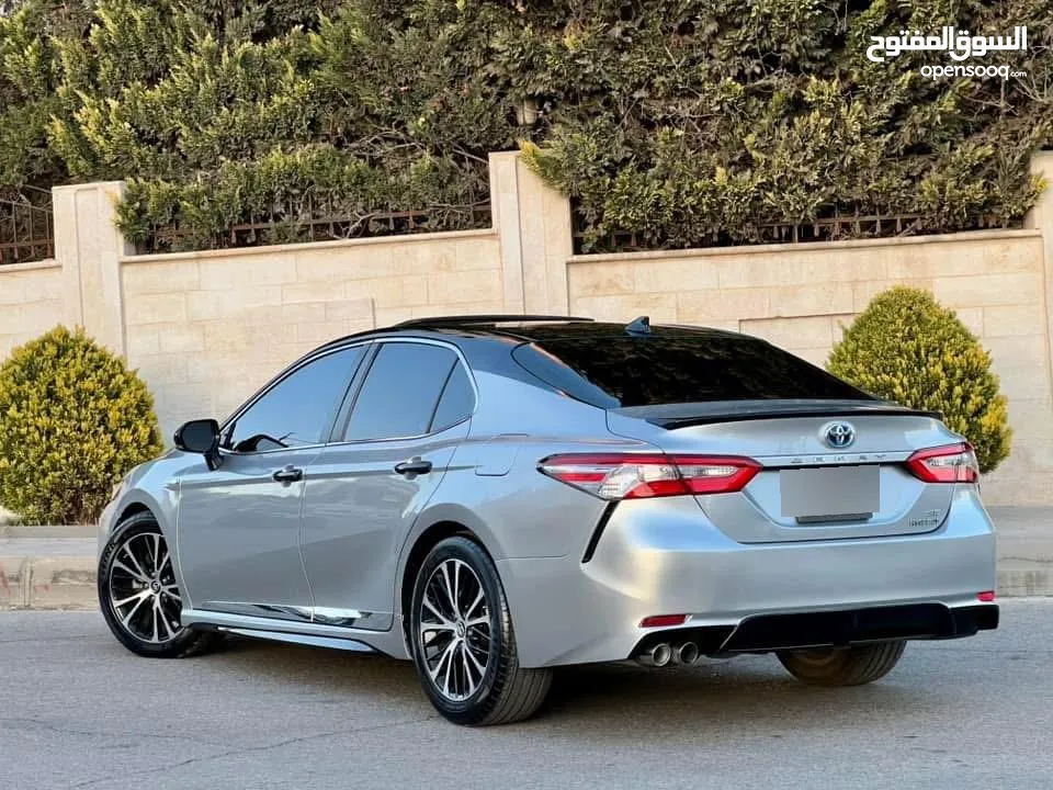 تويوتا كامري SE 2018 فل كامل حاله الوكاله