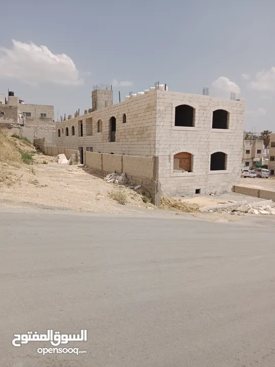 عمارة عظم للبيع صويلح/ حوض الجبيهة