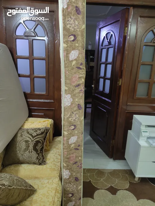 فرشة اسفنج ضغط مفرد 190x90x15 بحاله جيده فرشة اسفنج ضغط مفرد 190x90x15 بحاله جيده