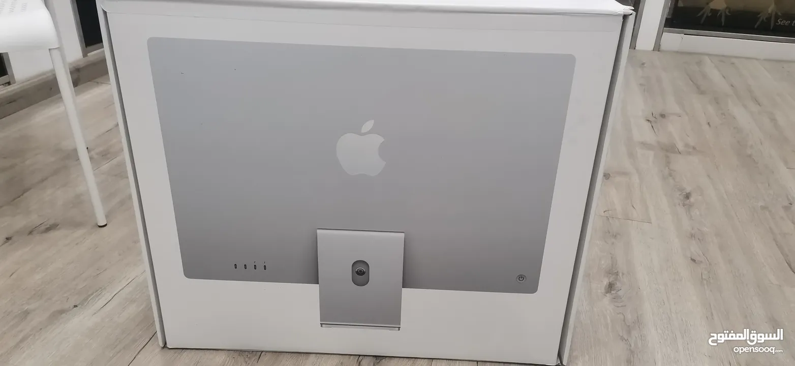 Apple iMac 24" 4.5K Display Mid 2021with one year international warranty