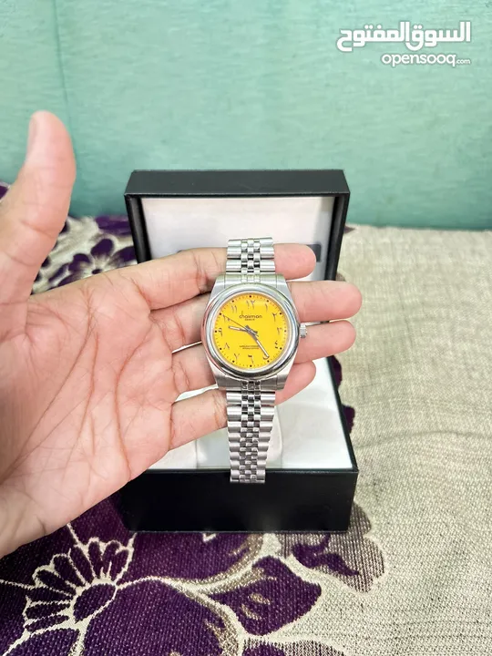 Chairman geneve yellow dial superlative chronometer jubilee bracelet