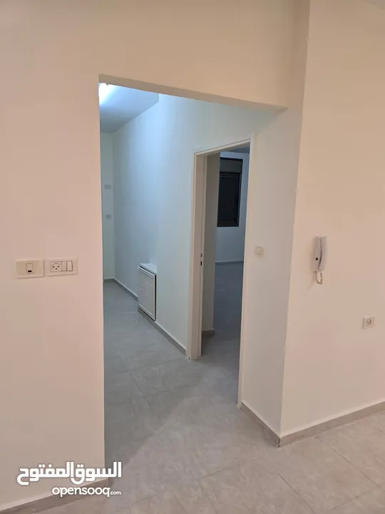 شقة سكنية  (كوشان طابو) سعر الكاش 85000 دولار وسعر التقسيط 90000 دولار