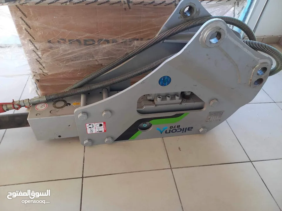 جاك همر Hydraulic Hammer – Daemo B 70