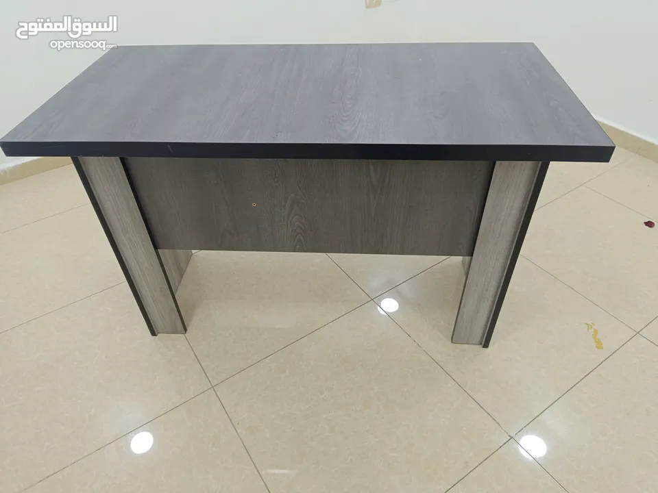 مكتب للبيع