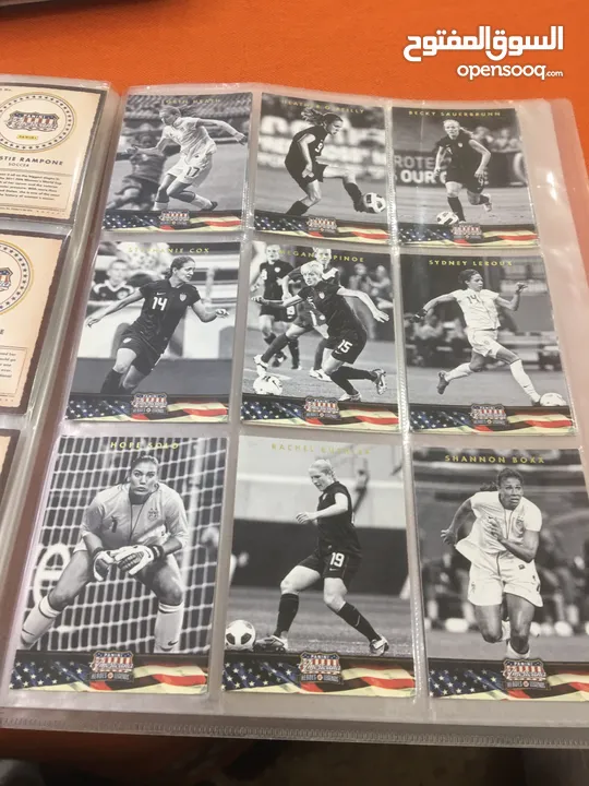 بطاقات رياضة رسمية panini and Topps