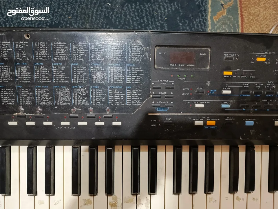 اورج ROLAND E40 للبيع مستعمل بحالة توب