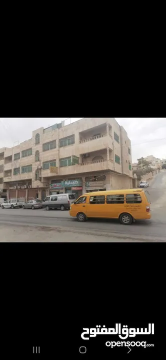 عمارة في حي القادسية للبيع موقع ممتاز وحيوي