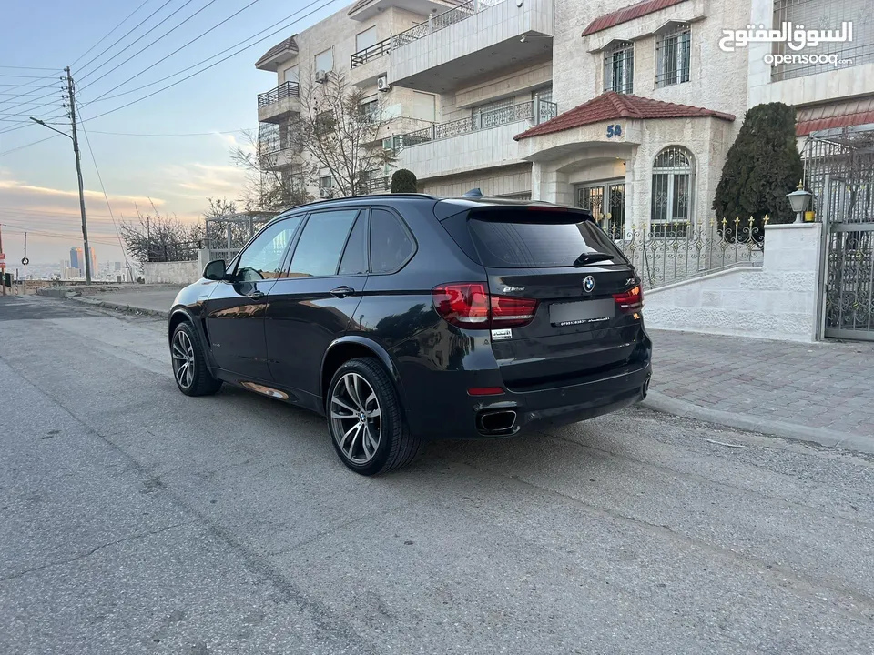 بي ام دبليو X5 بلج ان وارد وكاله عمان  فل كامل فحص كامل بحاله الوكاله دهان الشركه