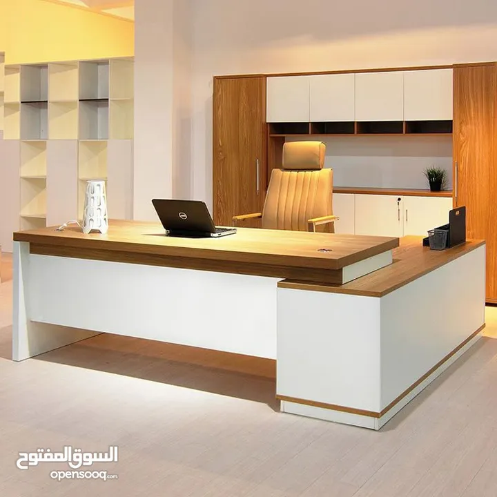 عروض تصل إلى 50٪ على مكاتب المدير