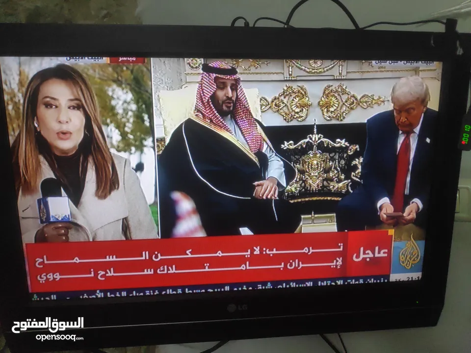 شاشة تلفزيون LG  ولا غلطه مع سوني 3 مهكر وعليه العاب و رسيفر فيه نظام اندرويد