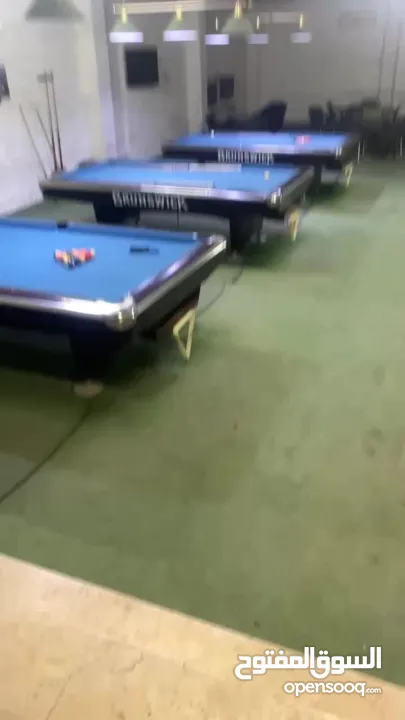 قهوة وصالة بلياردو امريكي