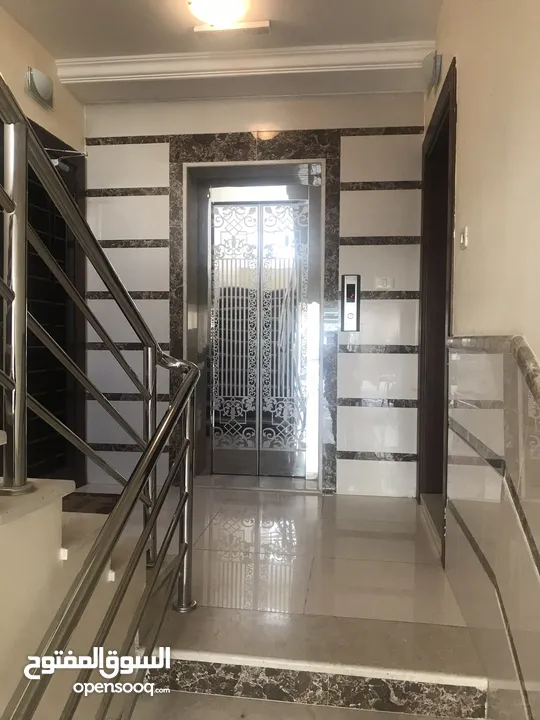 شقة مميزة للإيجار في دير غبار ،خلف فندق Olive Tree