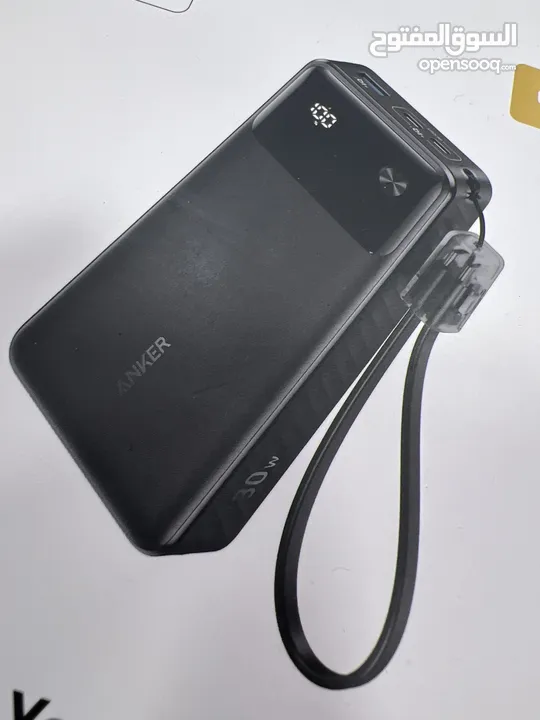 PowerBank ANKER 20K mAh (type-c 30w) باوربانك انكر الاصلي 20 الف مل امبير سلك شاحن مرفق (شاشة عرض)