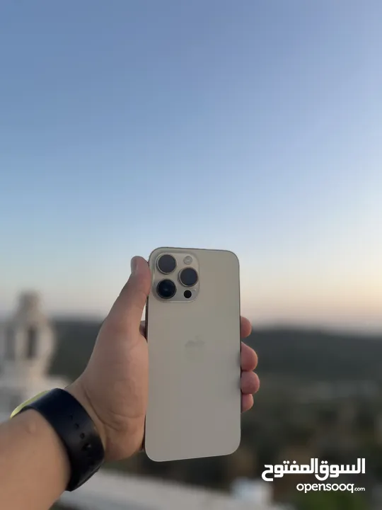 ايفون 14 برو ماكس
