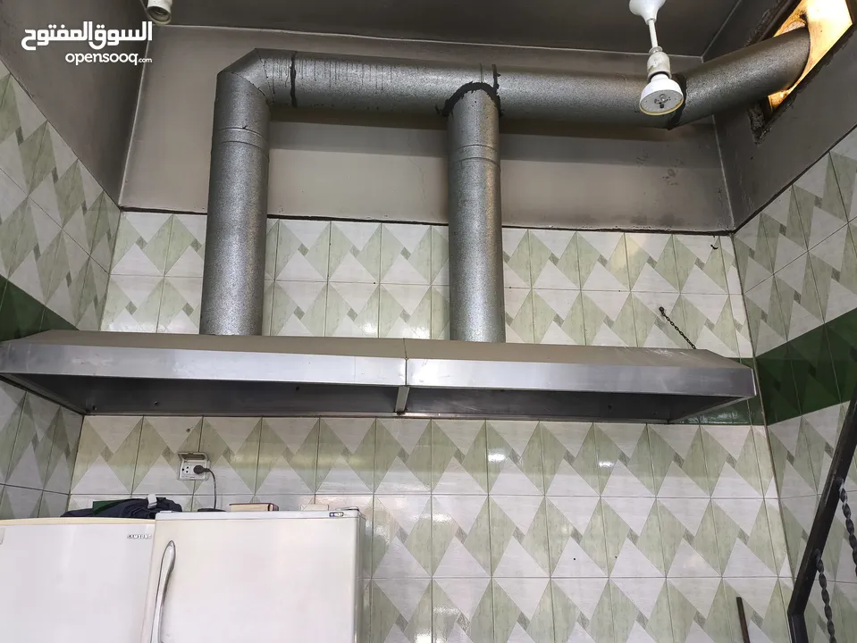 عدة مطعم كامله للبيع