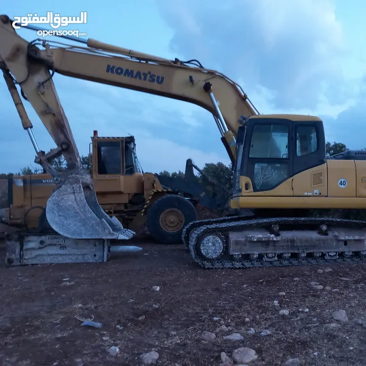 جك وجرافة وقلاب للايجار