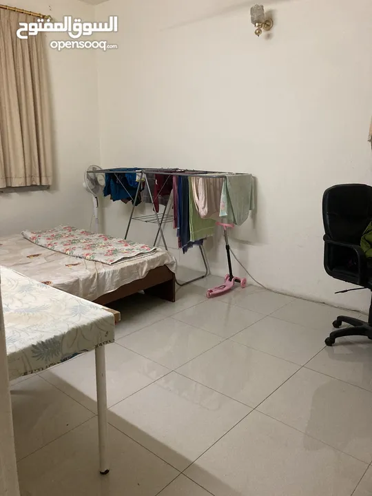 Spacious Room for rent in a 2 bhk flat