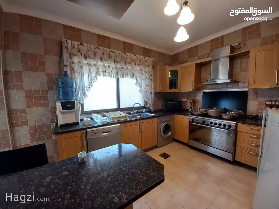 شقة مفروشة للإيجار 200م2 ( Property 16348 ) سنوي فقط