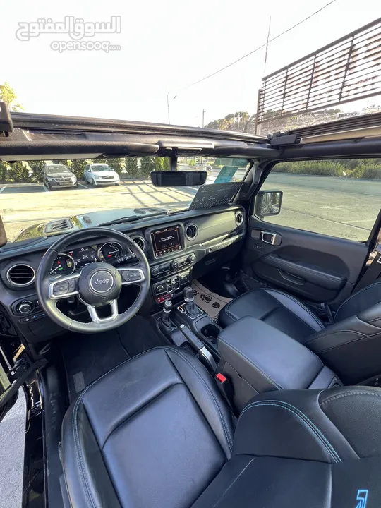 Jeeb rubicon hybrid جيب روبيكون هايبرد  فل اضافات  Plug in hybrid