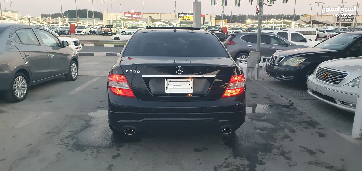 Mercedes C300 2011 full options