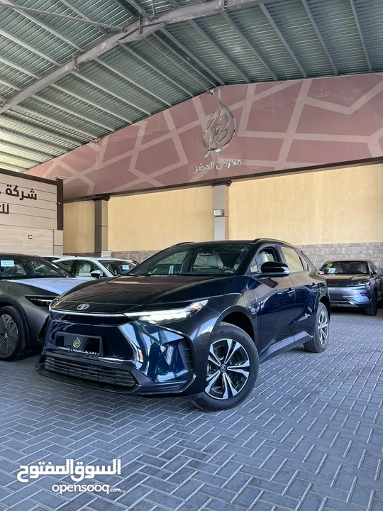 TOYOTA Bz4x AWD ( معرض الحضر )