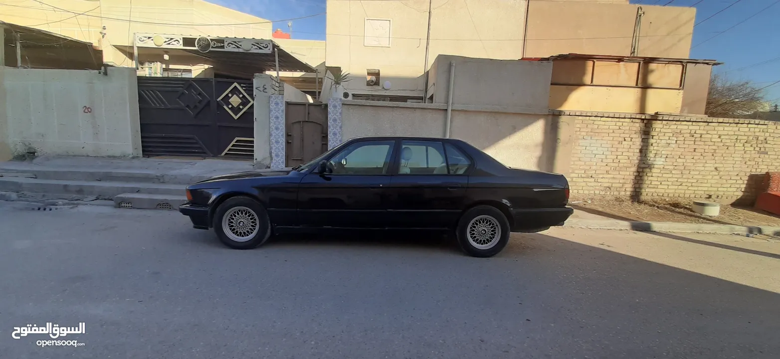 BMW 1991 730