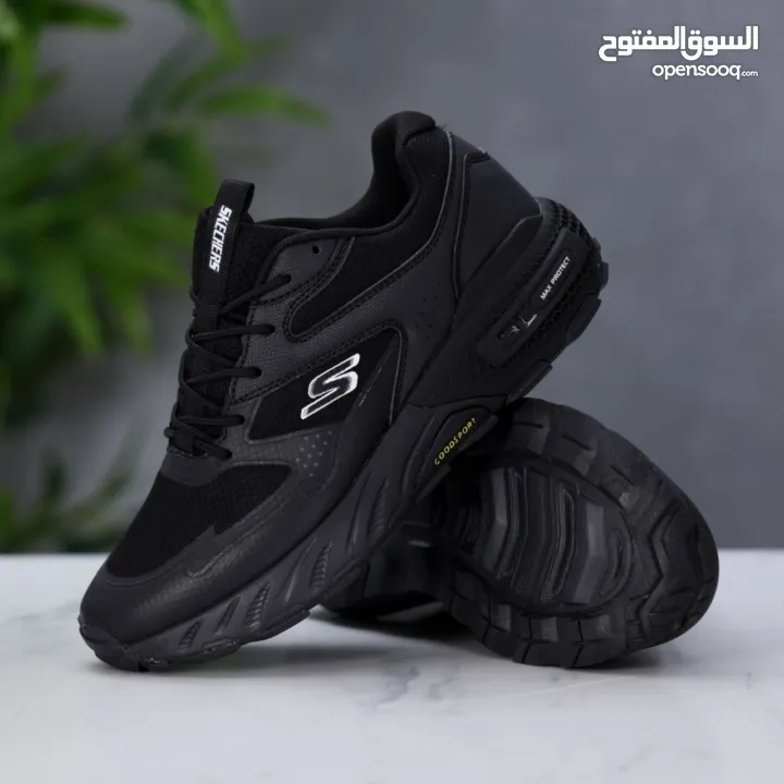 حذاء رياضي عملي وأنيق