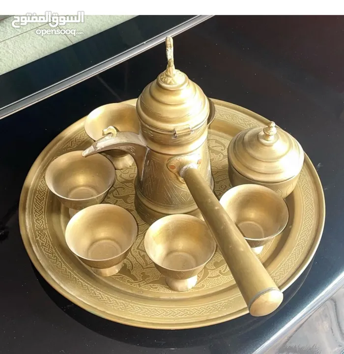 نحاس قديم من الستينات (نوادر). التفاصيل في الوصف.