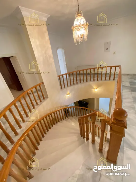 فيلا مفروشة للبيع اعلان رقم (SLV1)