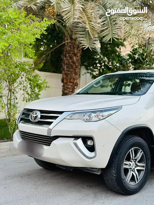 TOYOTA FORTUNER 4WD (4×4) Year-2020 SINGLE OWNER USED CAR IN FULLY AGENT MAINTAINED CONDITION