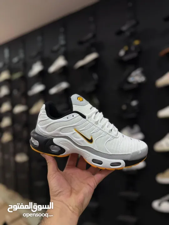 الجديد والحصري بسعر العرض Nike TN