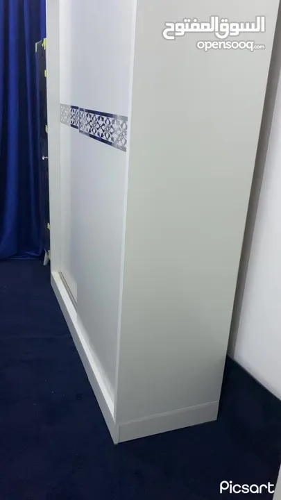 غرفة نوم شبابية للبيع في عمان
