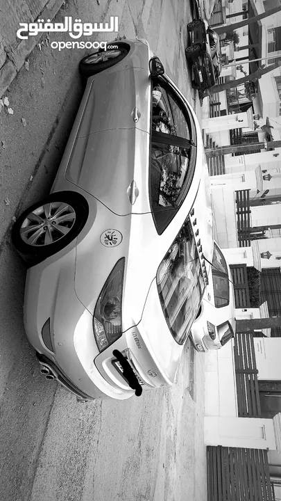 هونداي اكسنت 2011