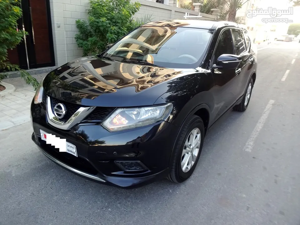 Nissan X Trail 2.5 L 2015 Black V4 7 Seat Well Maintained Owner Expat Leaving Urgent Sale